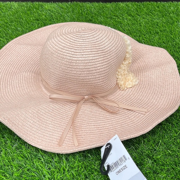 AUGUST HAT COMPANY Flower Floppy Hat - Picture 3 of 6